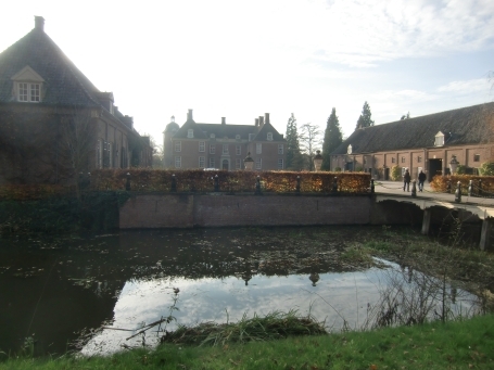 Doetinchem : Kasteellaan, Wasserschloss De Slangenburg